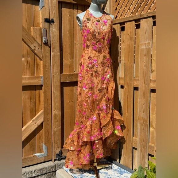 🆕 BRONX & BANCO🧿 NWOT Sicilia Coral Sequin Fluted Hem Maxi Dress, Sz M US 6 - Picture 9 of 14